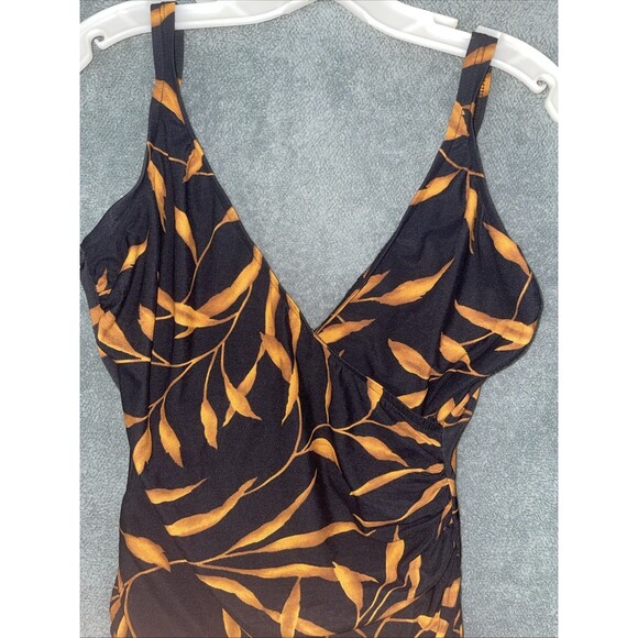 Miraclesuit Swimsuit Women 12 Black One Piece V-Neck Wireless Tropical Beach‎ - Picture 3 of 11